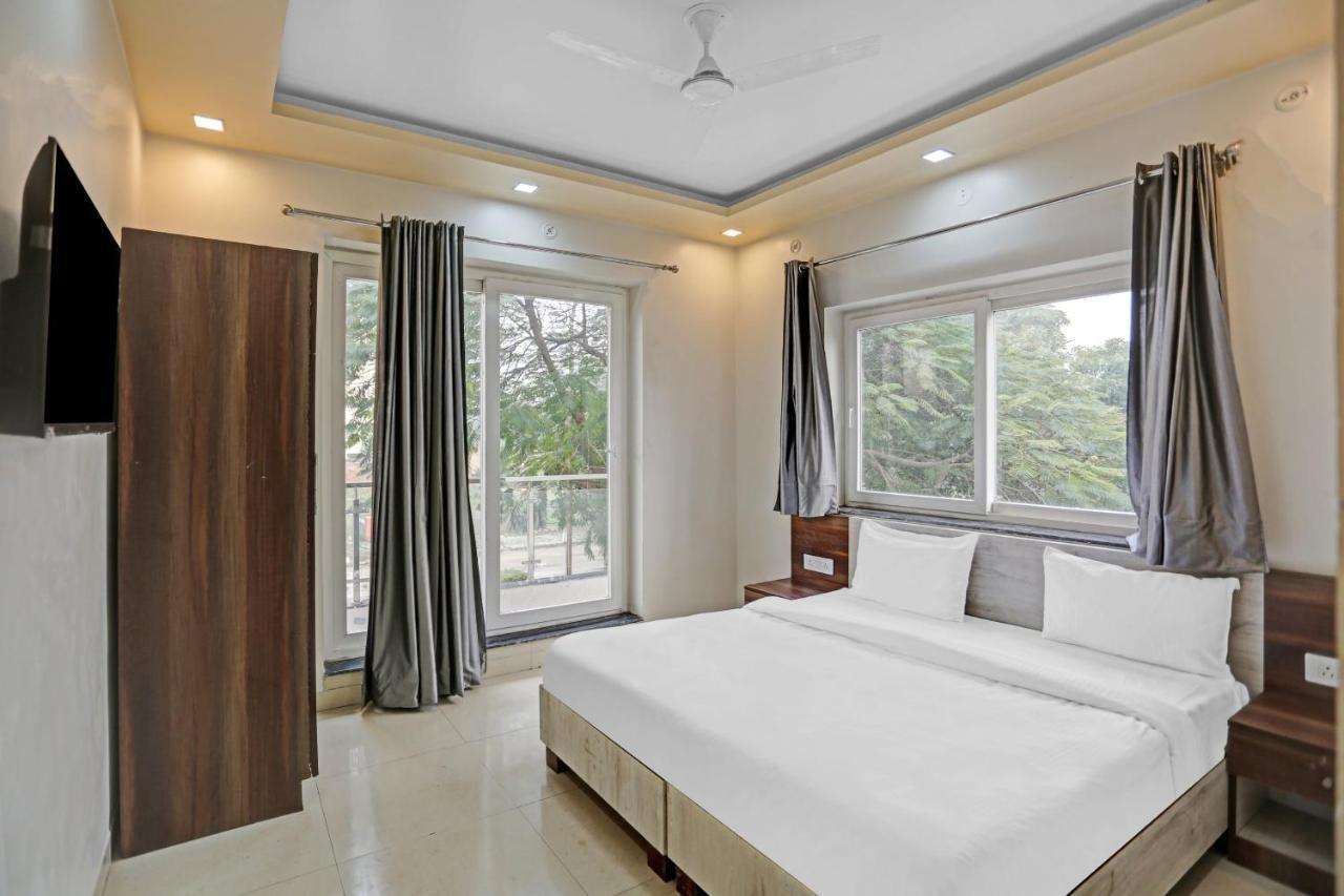 Hotel O Expo View Near Pvr Ansal Plaza 그레이터 노이다 외부 사진