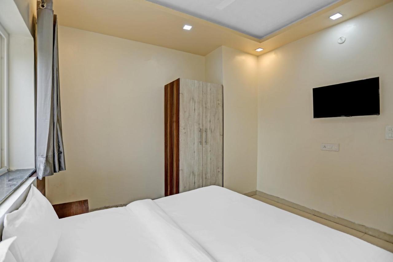 Hotel O Expo View Near Pvr Ansal Plaza 그레이터 노이다 외부 사진