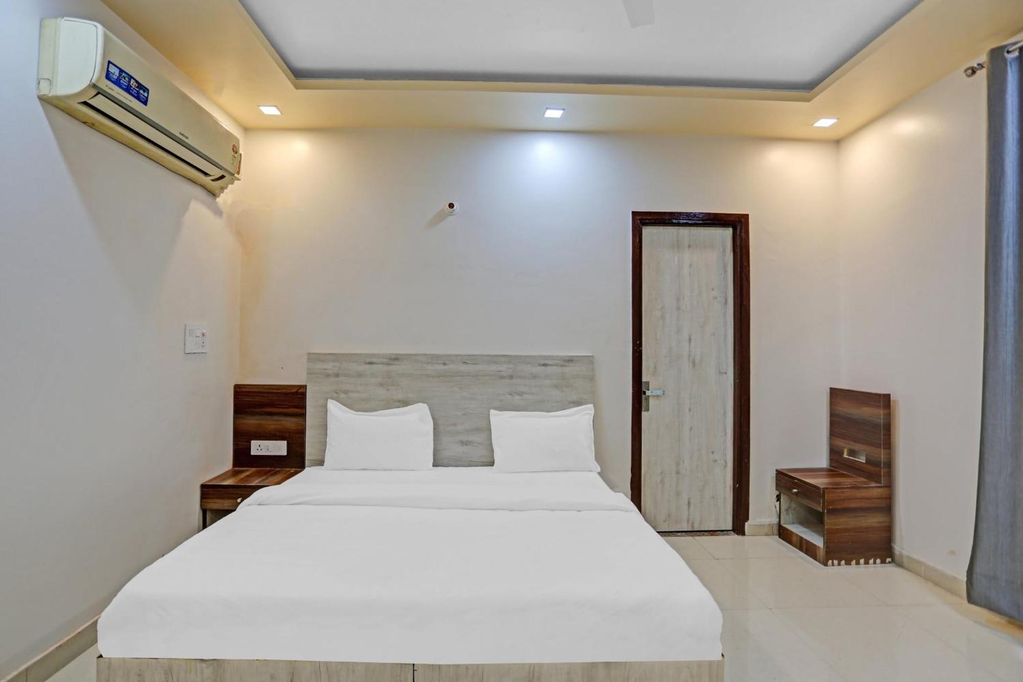 Hotel O Expo View Near Pvr Ansal Plaza 그레이터 노이다 외부 사진