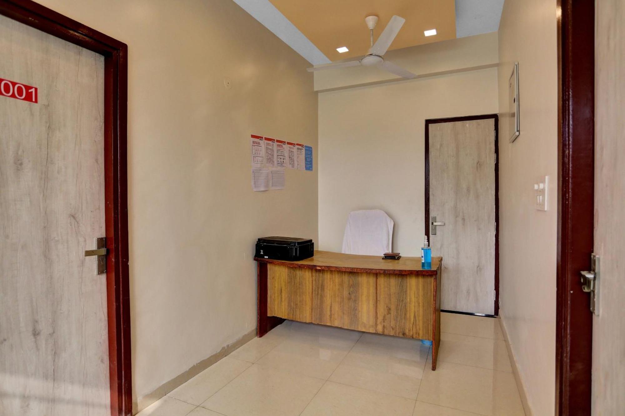 Hotel O Expo View Near Pvr Ansal Plaza 그레이터 노이다 외부 사진